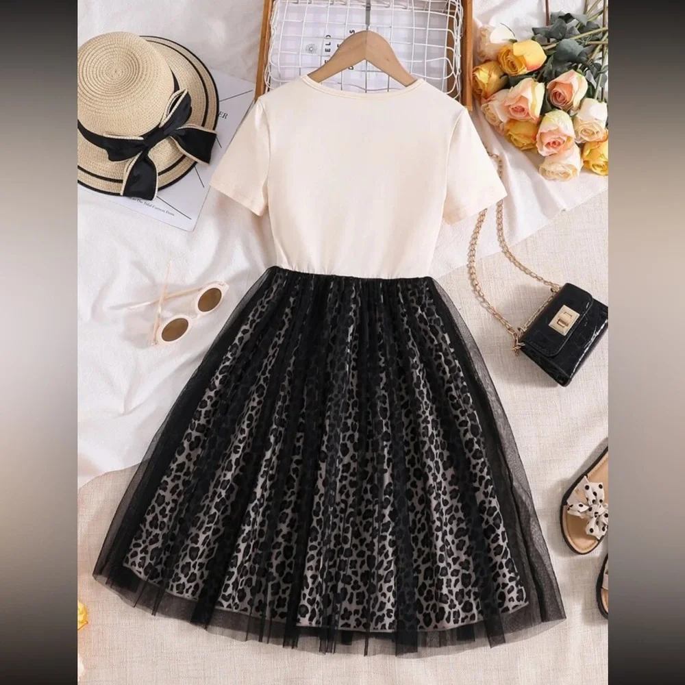 Tween girl contrast mesh dress - Picture 2 of 6